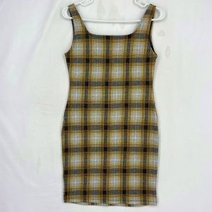 Popular Basics Juniors Medium Bodycon Knit Dress Black Yellow Plaid Sleeveless